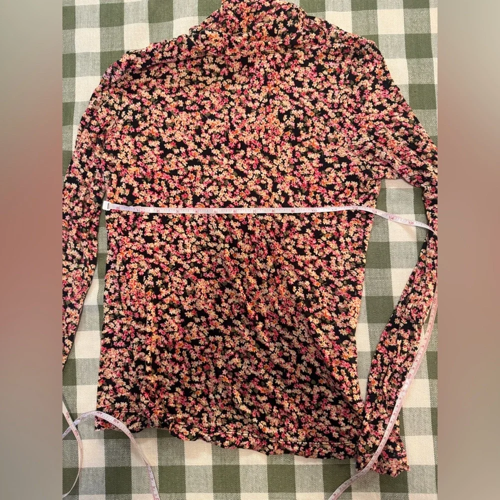 H&M Floral Long Sleeve Turtleneck - Picture 10 of 12